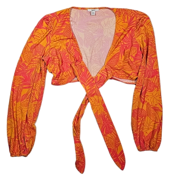 Bar III Orange Front Twist Long Sleeve Crop Top Size Medium - Picture 4 of 4